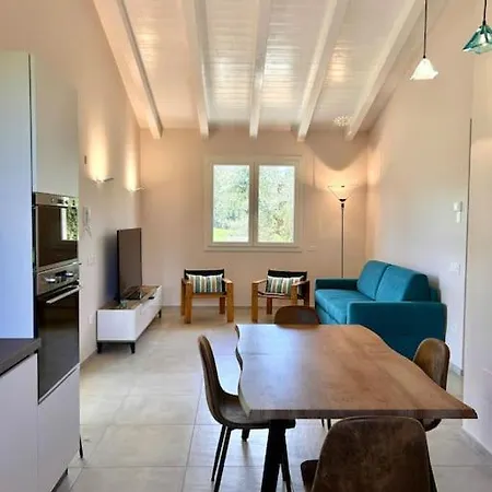 Casa Riva - Among Olive Trees And The Tuscan Coast